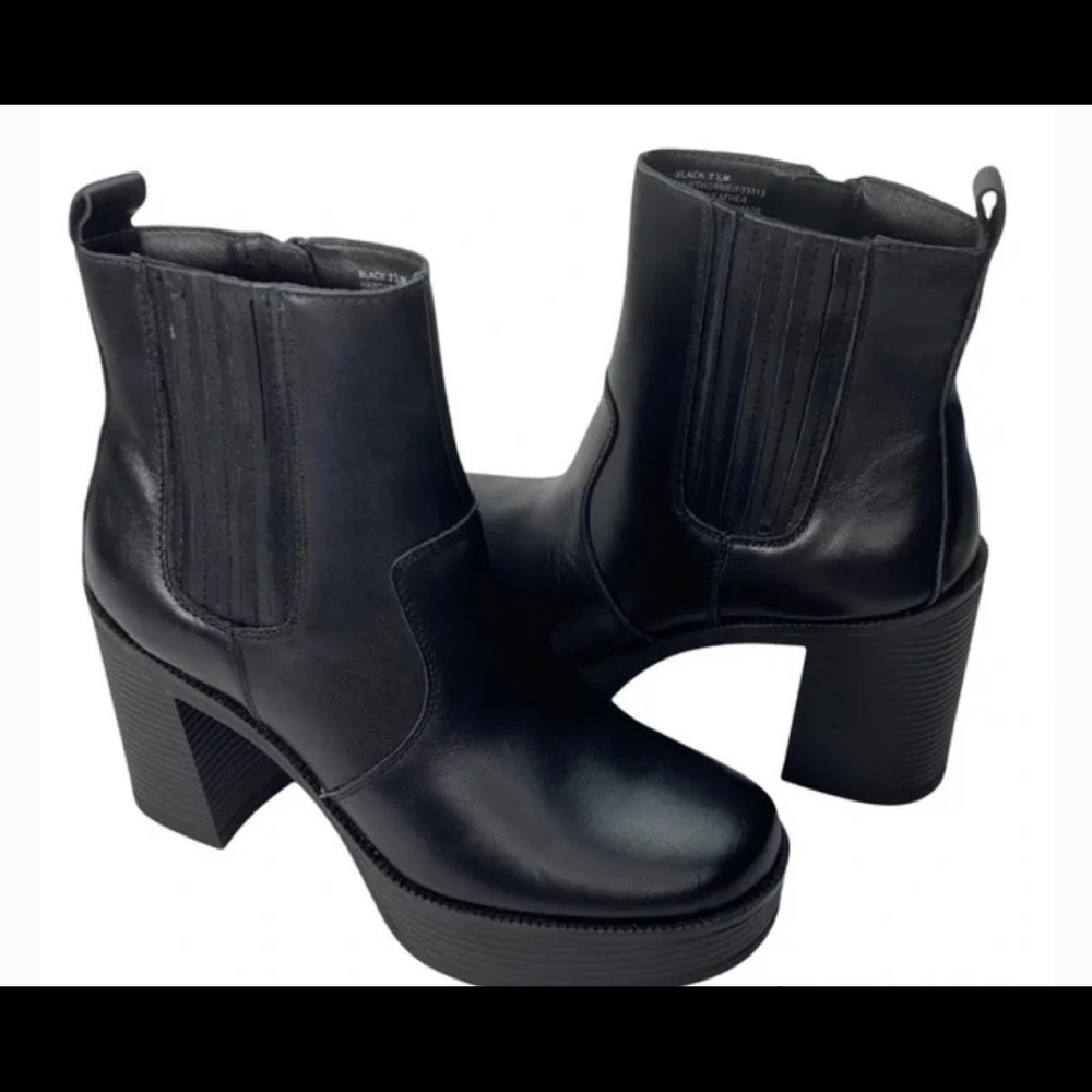 House of Harlow 1960 chunky boots